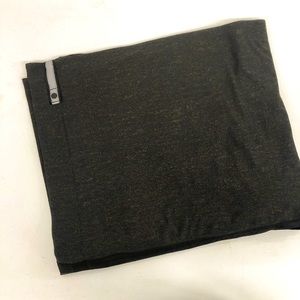 lululemon athletica Black Heather Stretch vinyasa Scarf